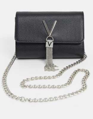 black side bag with silver chain