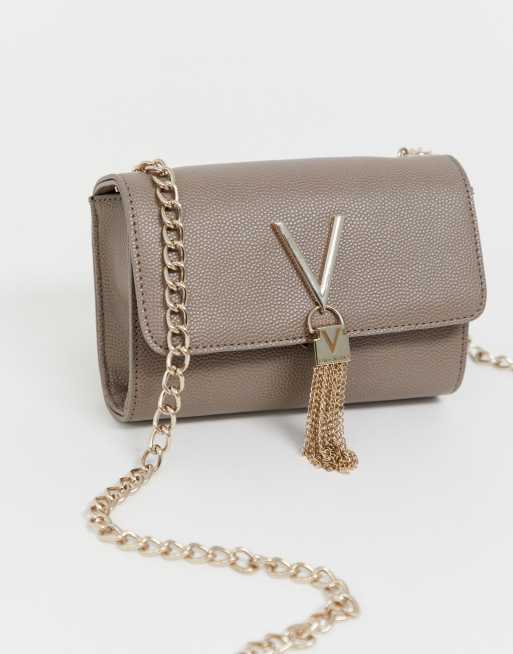 Valentino by Mario Valentino – Divina – Szarobrązowa torba na aparat fotograficzny crossbody z ozdobnymi frędzlami