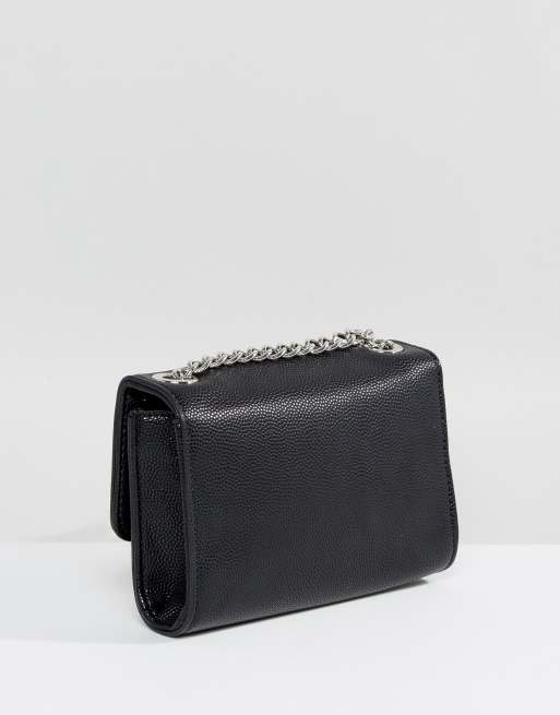 Valentino - Divina - Sort crossbody-taske med foldeklap og kvast, 2 af 3