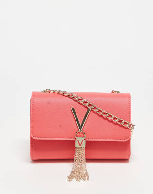 Valentino - Divina - Umhängetasche in kräftigem Rosa mit Quasten