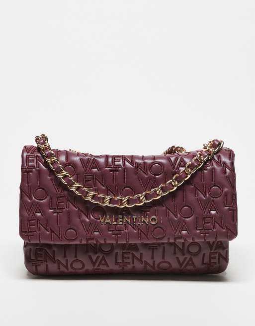 Valentino – Dram – Bordowa torebka crossbody z haftowanym wzorem w logo i łańcuszkowym paskiem 