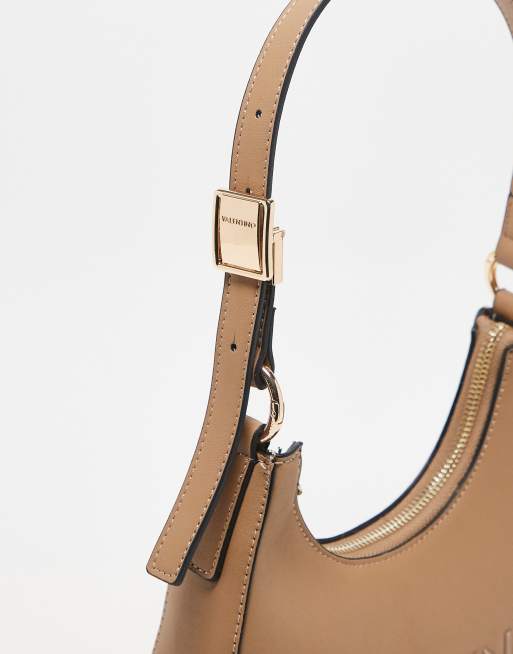 【Valentino Bags】Neasy 大人気 ショルダーバッグ Valentino Neasy RE bag in beige | ASOS