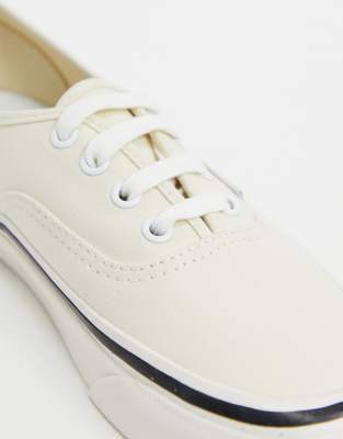 vans anaheim authentic 44 dx trainers in white