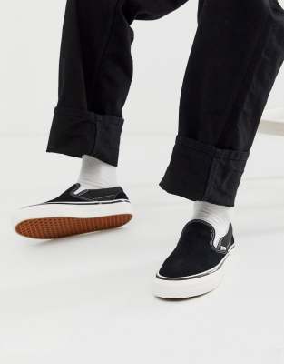vans classic slip on black
