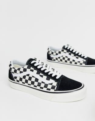 vans anaheim old skool 36 dx checkerboard trainers in black