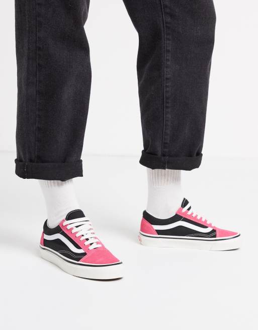 Vans old skool 2025 pink and black