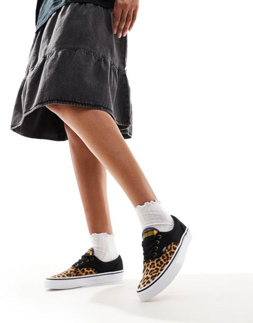 Vans Authentic 90s sneaker in leopard print