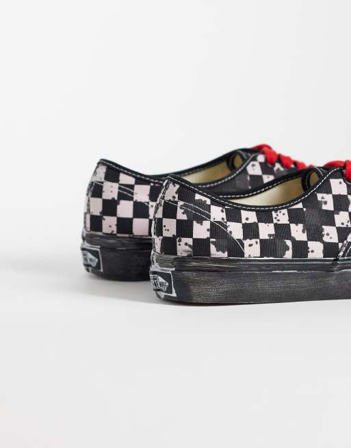 Vans Authentic baskets à carreaux noirs et rouges, 2 de 5