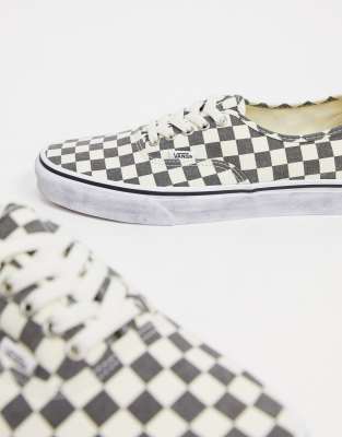 washing checkered vans