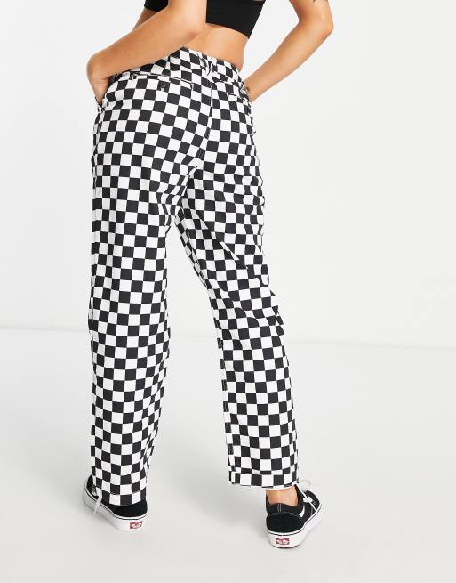 Chinos checkerboard store