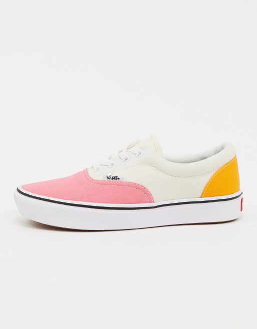 Vans 2025 comfycush strawberry