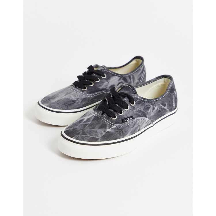 Black denim outlet vans