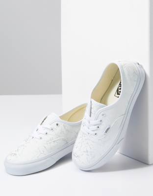 vans authentic cream white