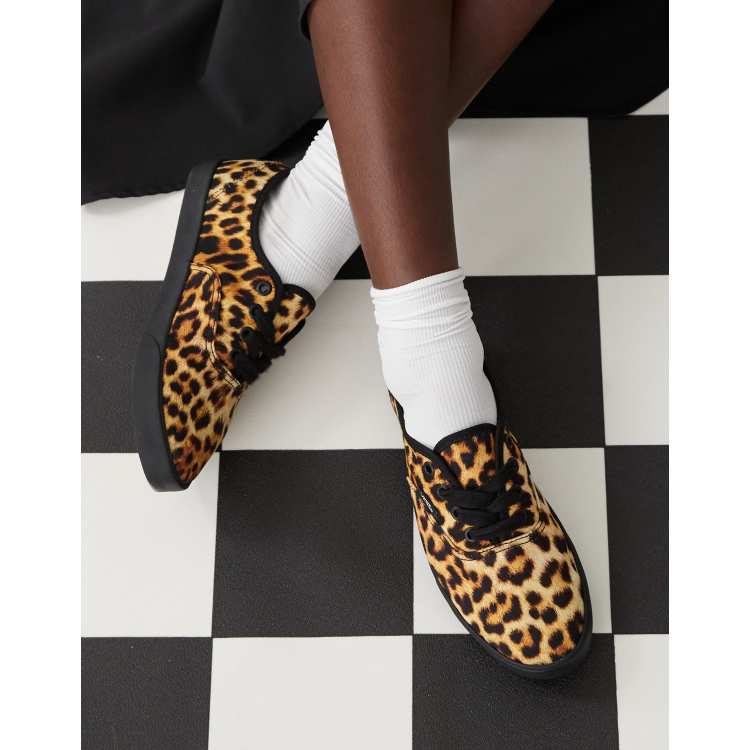 国内配送 VANS AUTHENTIC LOWPRO LEOPARD Vans Authentic Lowpro sneakers in leopard print | ASOS
