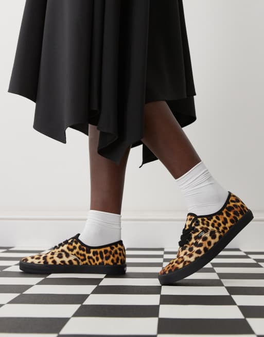 Vans Authentic Lowpro sneakers in leopard print | ASOS