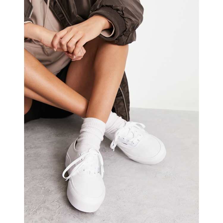 Vans 2025 true white