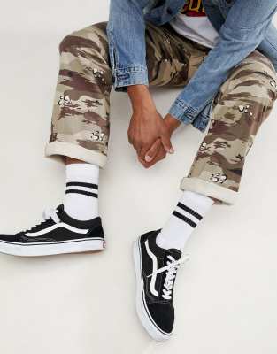 vans authentic fit