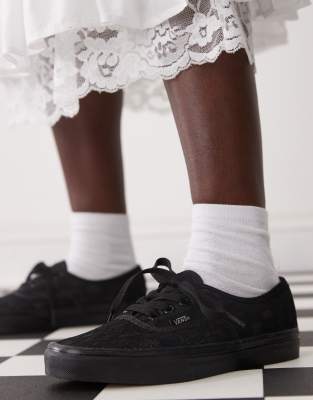 Vans Authentic - Sneaker in Schwarz mit Schnürung