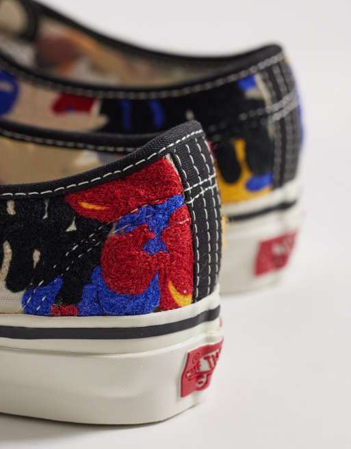 Vans Authentic – Sneaker mit buntem Blumenmuster, 2 von 5