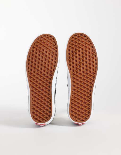 Vans Authentic sneakers in black and white, 2 of 5