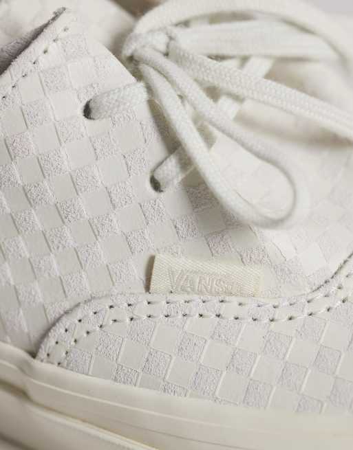 Vans Authentic - Sneakers met klein dambordpatroon in wit, 2 van 5