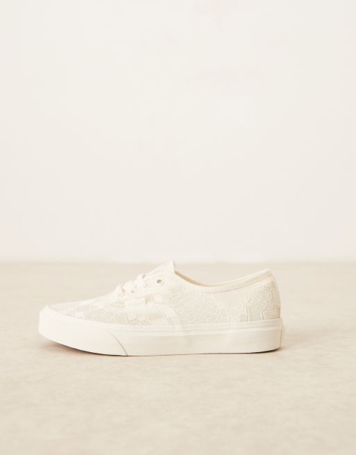Vans Authentic trainers in white lace, 2 of 5