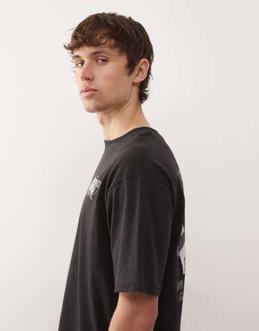 Vans - Awaken - T-shirt met tijgerprint in zwart, 4 van 5