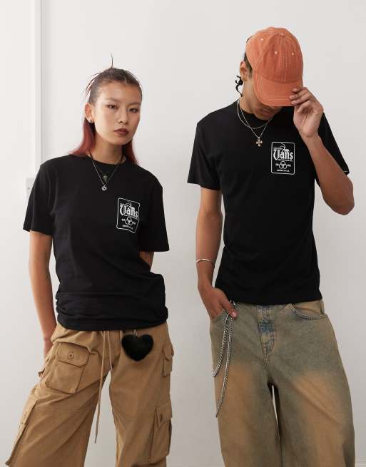 Vans Bucket List T-shirt nera con stampa di teschio sul retro