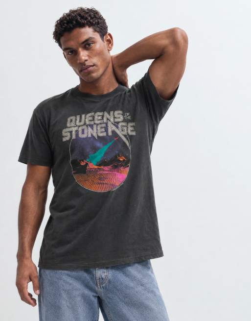 Vans camiseta negra desgastada de Queens of the Stone Age, 7 de 8