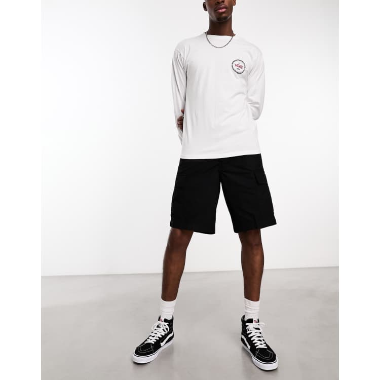 White vans hot sale with shorts