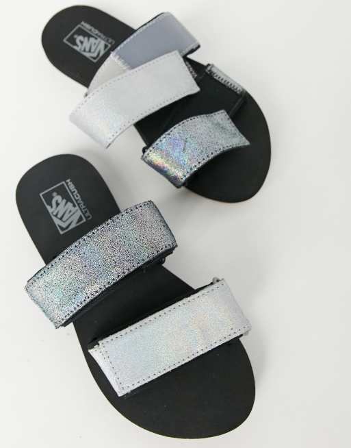 Cayucas store vans slides