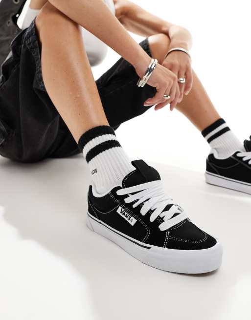 Vans chukka push chunky trainers in black and white