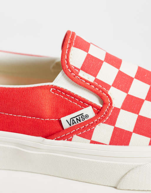Vans Classic checkerboard Slip-On sneakers in rood en wit, 4 van 5