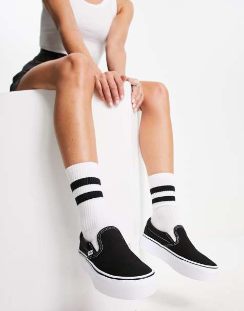 Vans Classic – Czarne wsuwane buty sportowe na platformie - view 1
