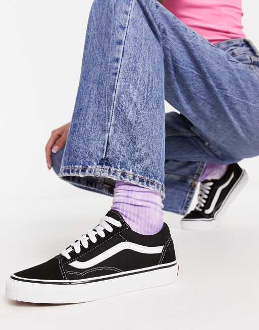 gips for meget Ekstrem fattigdom Vans Classic Old Skool sneakers in black and white | ASOS