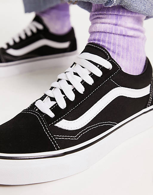 Sportswear Vans Classic Old Skool trainers in black and white 