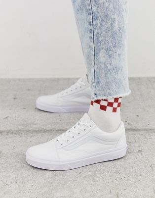 vans classic white sneakers