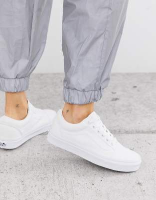 vans triple white slip on