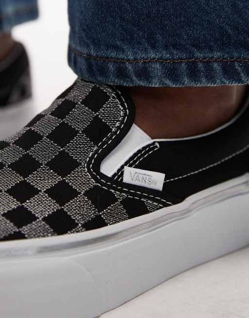 Vans classic platform slip on trainers in black and white metallic, 5 of 5