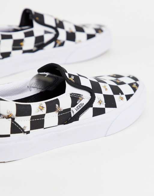 Vans classic slip on shoes black white clearance check