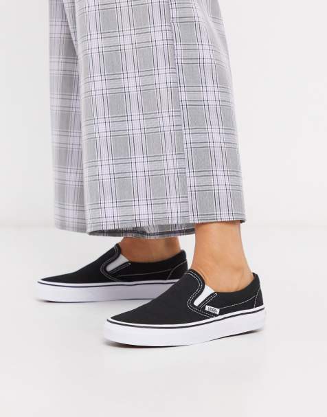 Vans Classic Slip-On black trainers  - view 1