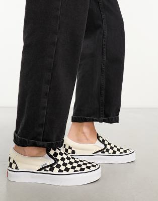 Vans Classic Slip-On checkerboard sneakers in black and white | ASOS