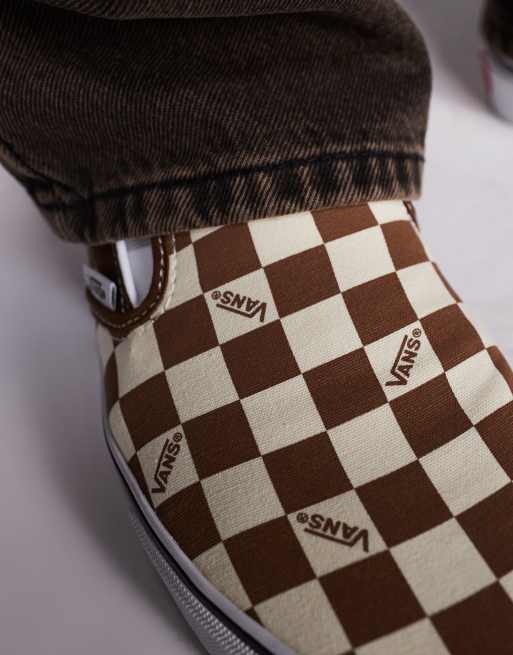 Vans Classic slip-on checkerboard sneakers in brown, 3 of 5
