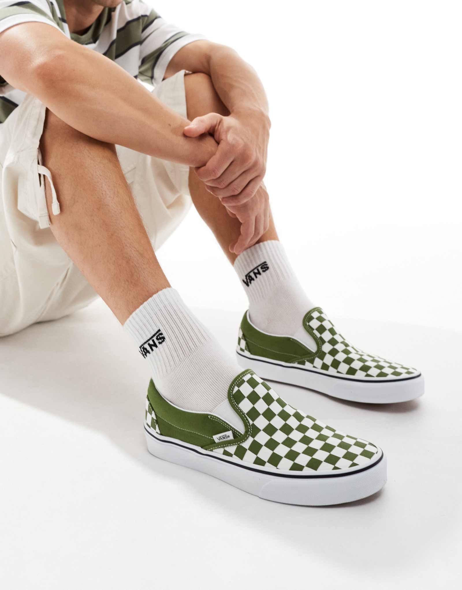 Классические кроссовки Vans в клетку без шнуровки цвета хаки и белого