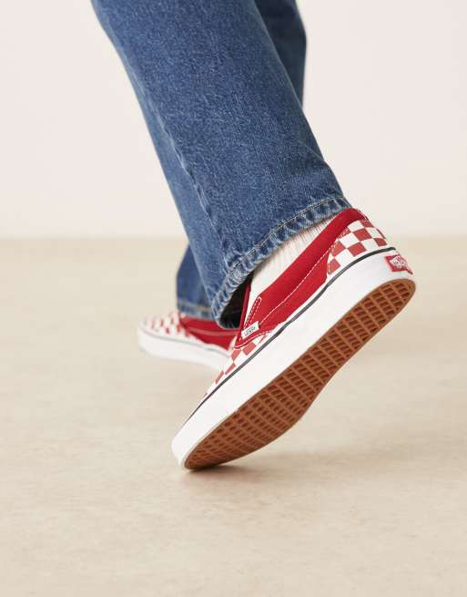 Vans Classic slip on checkerboard sneakers in red, 2 of 5