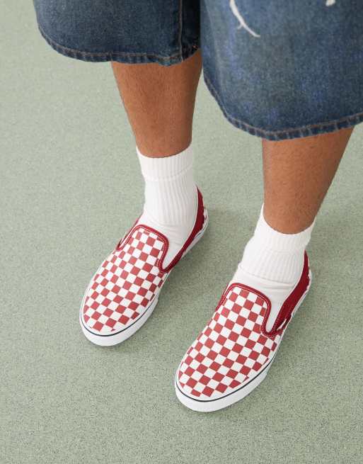 Vans Classic slip-on in chili pepper | ASOS
