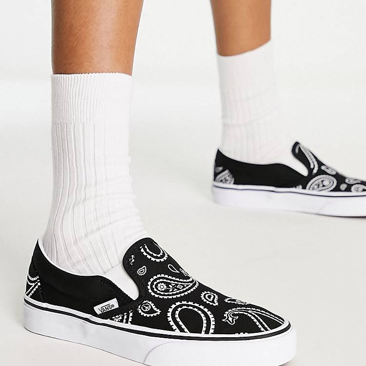 Vans Classic Slip-On sneakers in black bandana print | ASOS