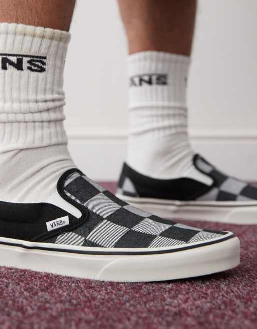 Vans Classic Slip-On sneakers in gray checkerboard, 4 of 5