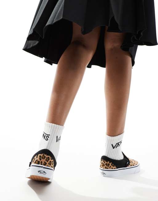 Vans Classic Slip-On sneakers in leopard print | ASOS