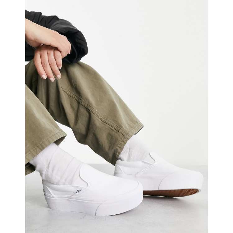 White slip on platform hot sale vans